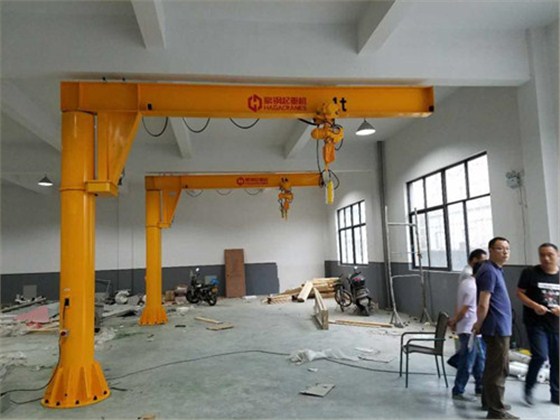 豪鋼起重機與阿波羅電子達成合作 提供懸臂吊一臺