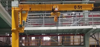 富士達電梯配件定制0.5t懸臂吊已完成調試