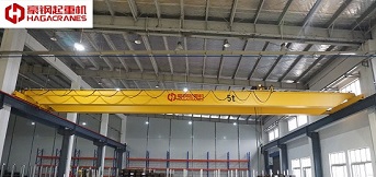 不同橋式起重機主梁的結構特點
