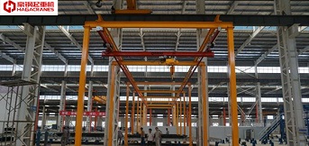 輕型組合式起重機在電力設備廠的應用