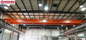 雙梁橋式起重機設備的優點